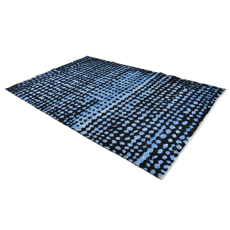 Tapis noir 7 x 10 Pham