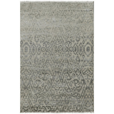 High-Quality Hand-Knotted Silver And Black Area Rug