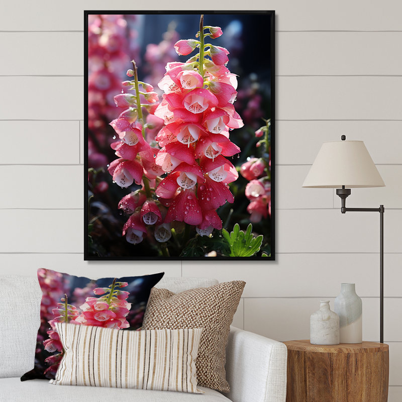 Lolmaugh Meadow Foxglove Fantasy II, H 32 po x l 24 po x P 1 po, Cadre flottant noir