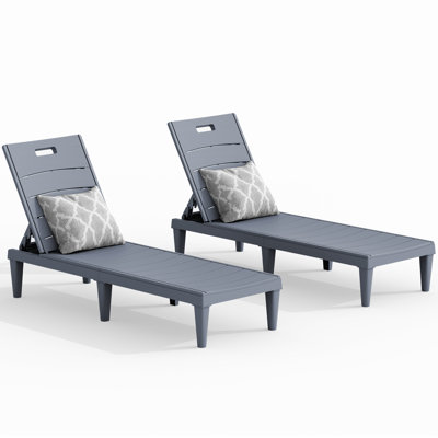 2-Piece/4-Piece Outdoor Chaise Lounge Chairs with Adjustable Back, Polypropylene Loungers for Pool, Patio