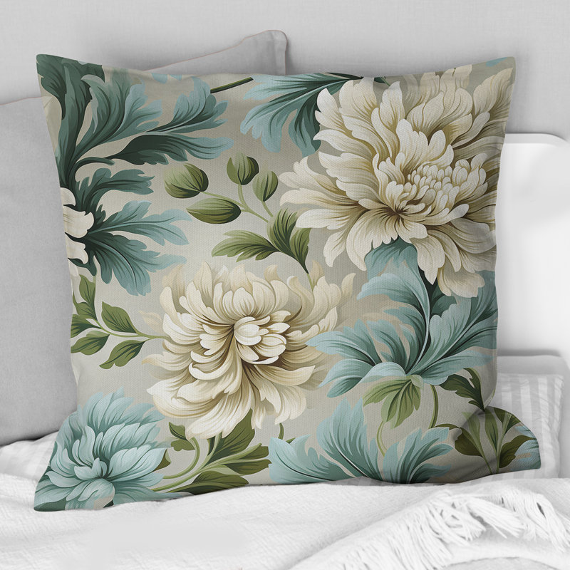 Petal Symphony Green Damask Harmony - Coussin décoratif imprimé damassé, H 18 po x l 18 po