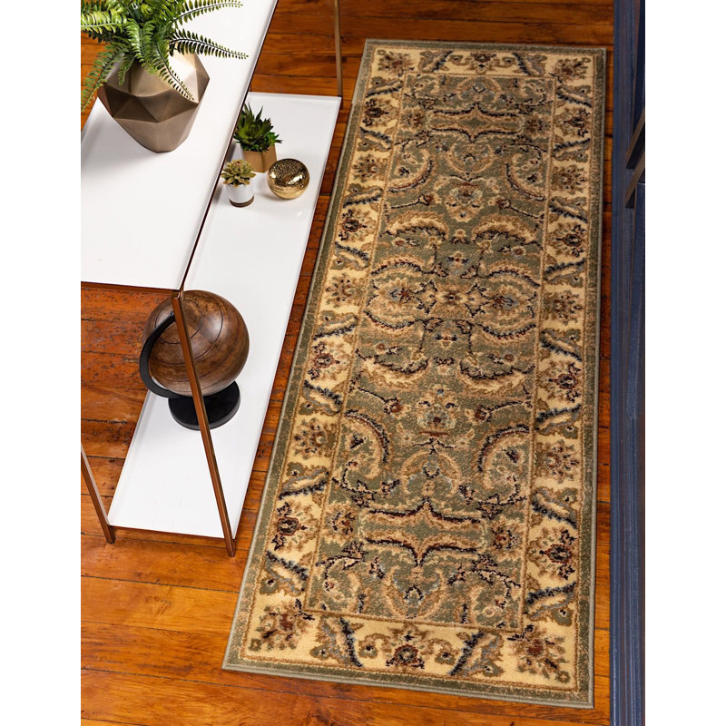 Tapis à motif oriental vert / jaune / beige Odyssey, Tapis de couloir 2 pi 7 po x 10 pi