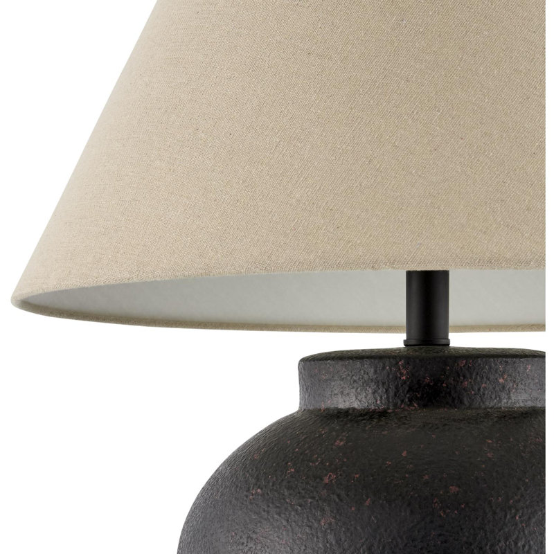 Akhsa Table Lamp, Black
