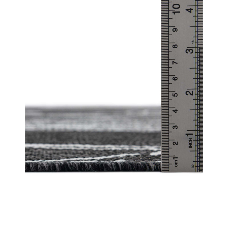 Tapis hygiénique en feuilles Firman Beachcrest Home ™, Rond 13 pi