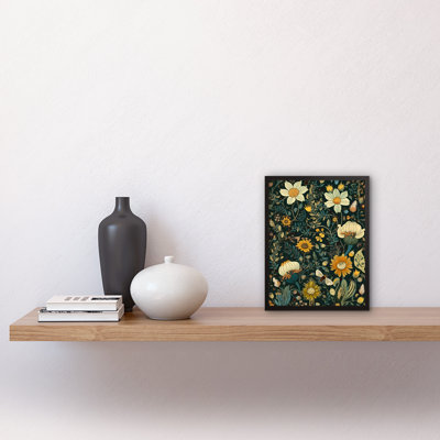 Bee - Single Picture Frame Print
