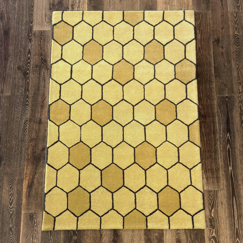 Tapis doré en laine nid d'abeille Mid-Century Cloral Authentic, 8 pi x 10 pi