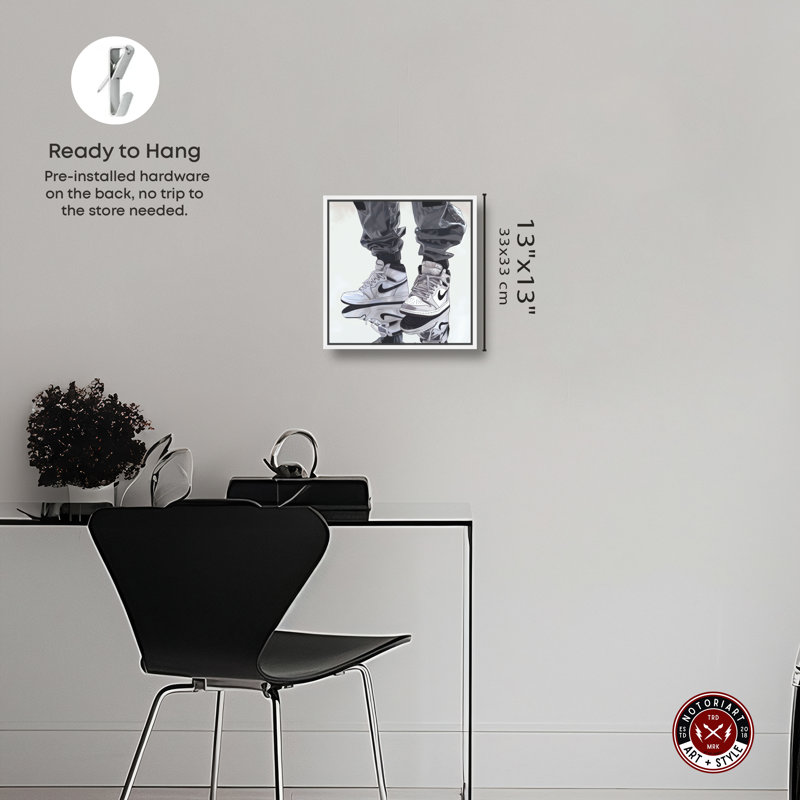 «Reflection Sneakers Man Cave» par Notoriart, H 13 po x l 13 po, Cadre blanc