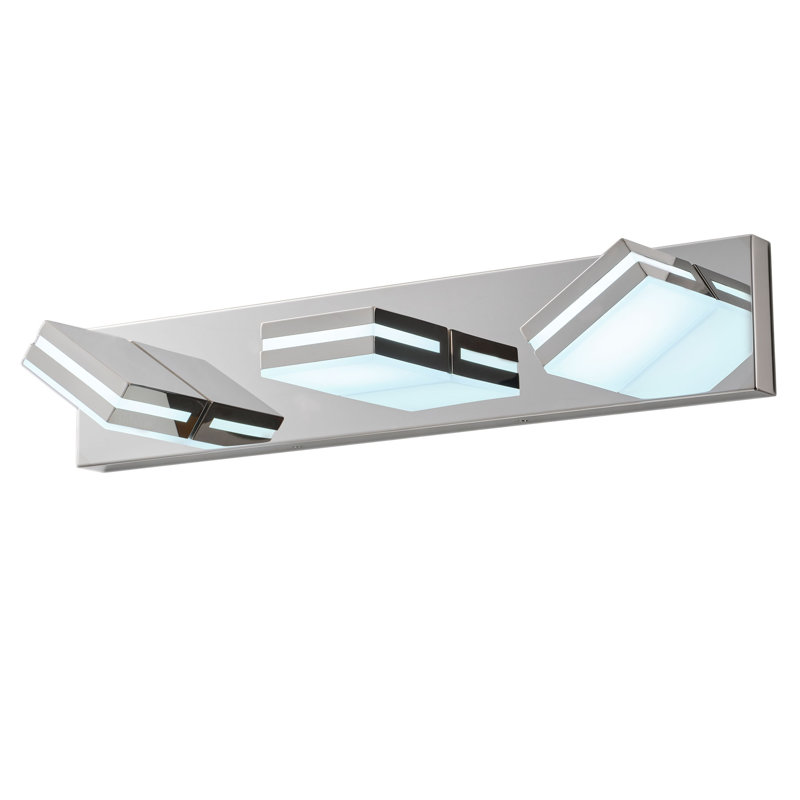 Betio 3-Light Dimmable Iron Wall Light, Silver
