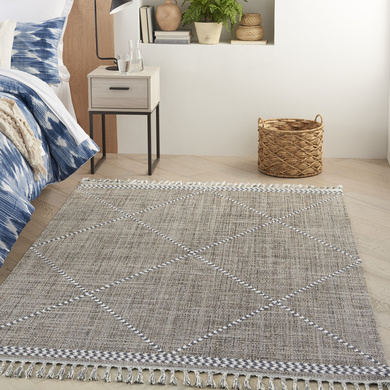Indoor Rug, Rectangle 4' x 6'2"