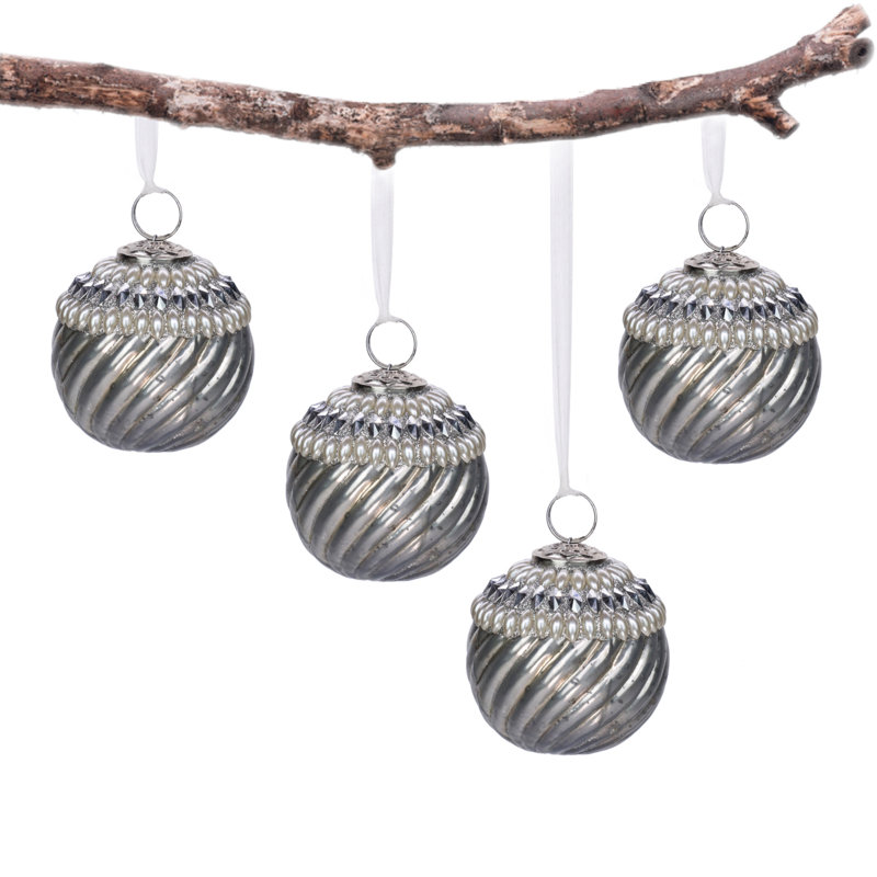 Ornement en forme de boule de verre classique intemporel