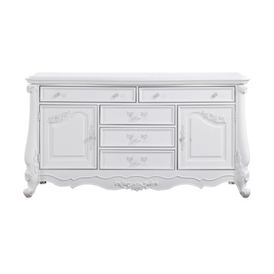 Commode à finition blanche