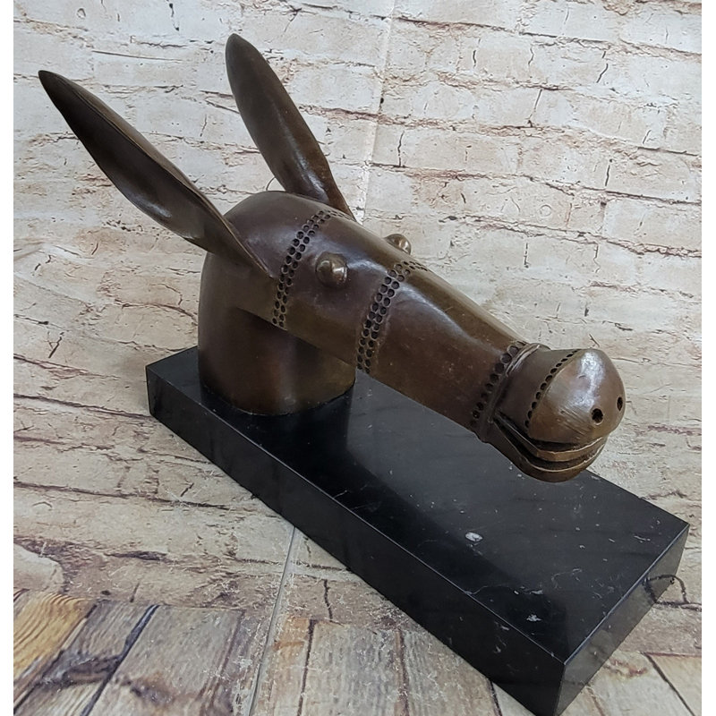 Figurines et sculptures Camérina
