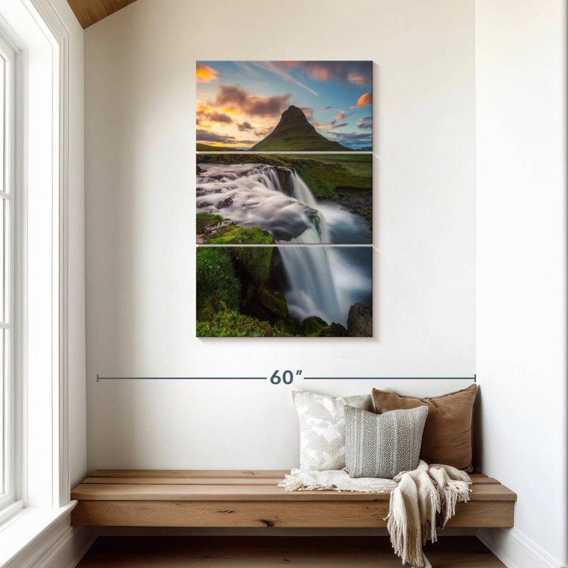 Alvord Kirkjufell, soleil de minuit I, H 45 po x l 28 po