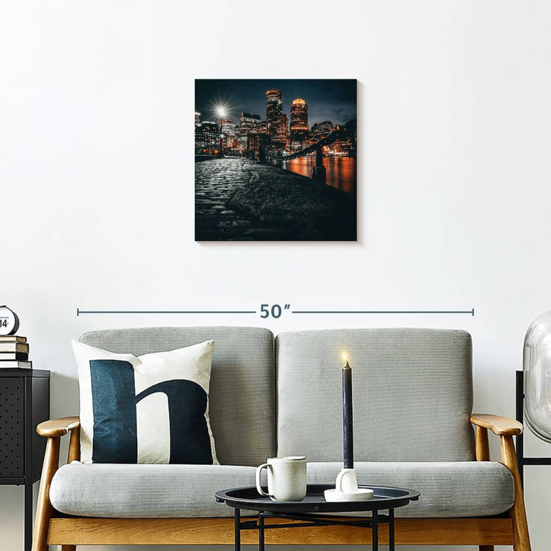 Nicci, horizon de nuit de Boston, H 20 po x l 20 po