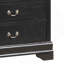 Charmant coffre de rangement traditionnel noir