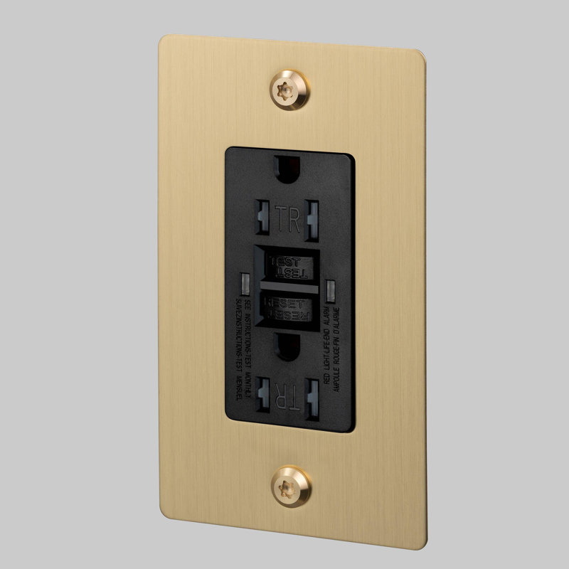1G Duplex Outlet / GFCI / Linear / Without Logo, Brass