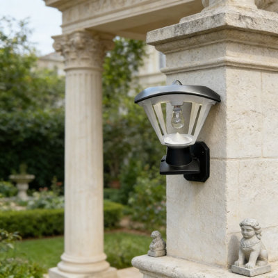 Solar Powered Outdoor Light With Advanced Solar Panel, Automatic Dusk To Dawn Sensor, And Multiple Mounting Options For Wall, Pole, Or Pier