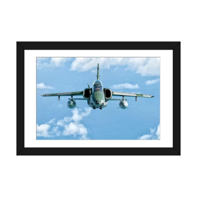 « a air force embraer a-1b dégonfle par le ciel au-dessus du brésil ii », reproduction de photo sur toile