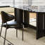 Ensemble de table de salle à manger moderne ovale de luxe en faux marbre-103172986-124363316