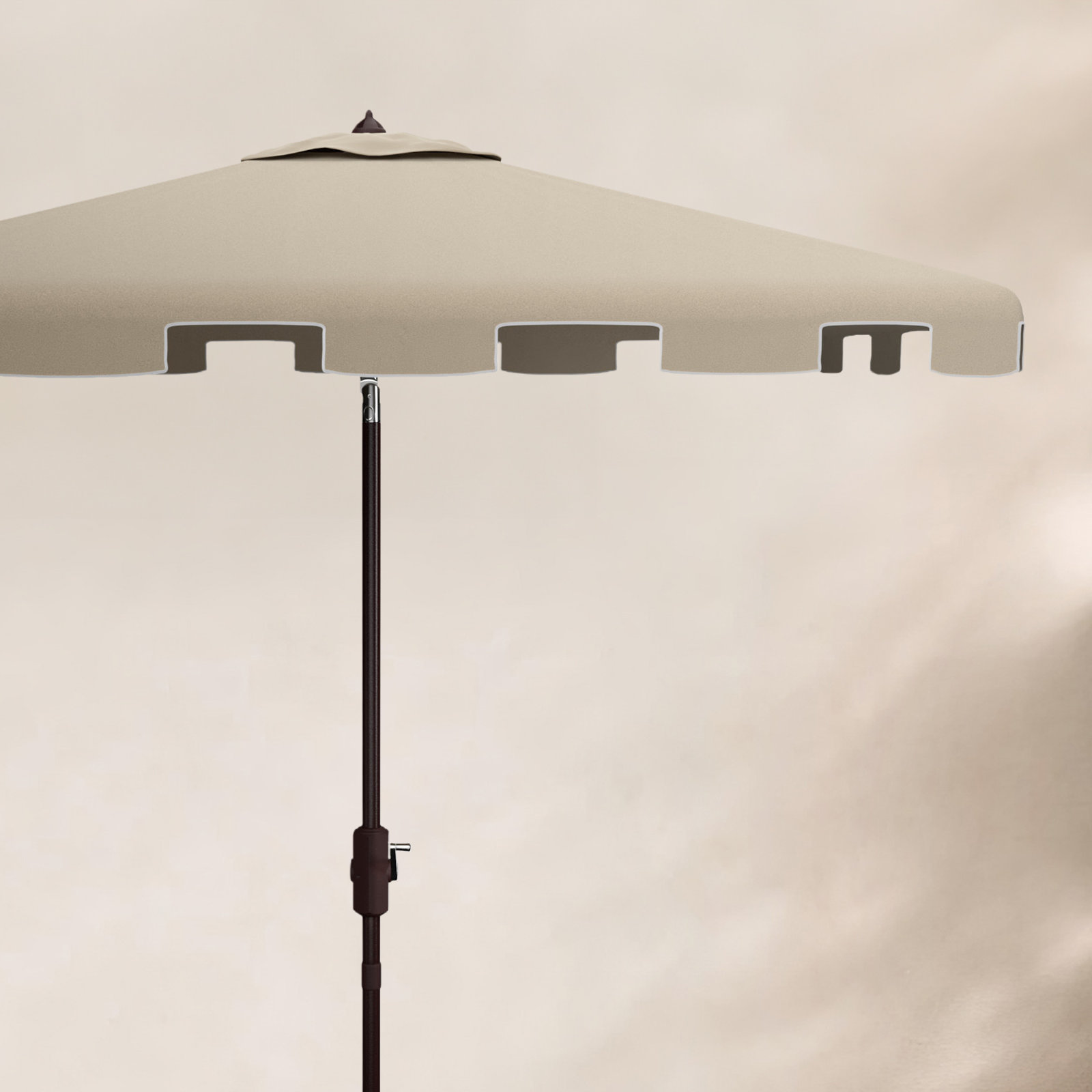 Towerside 7.5' Umbrella, Beige