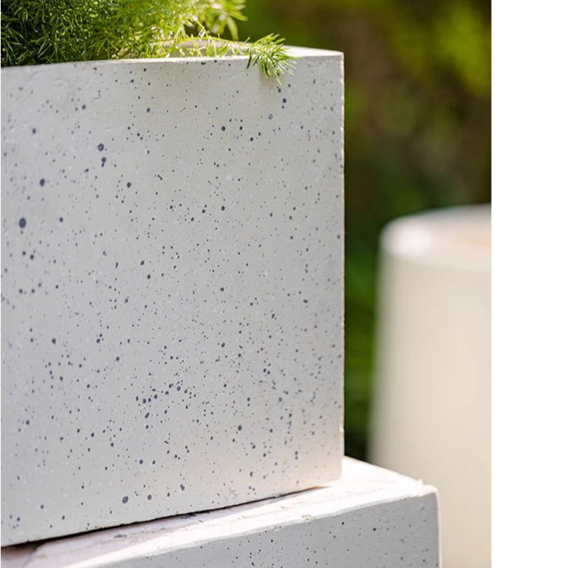 Pot Planter, 9" H x 8.6" W x 8.6" D