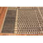 Tapis brun / crème à motif géométrique moderne à motifs tribaux One-of-a-Kind
