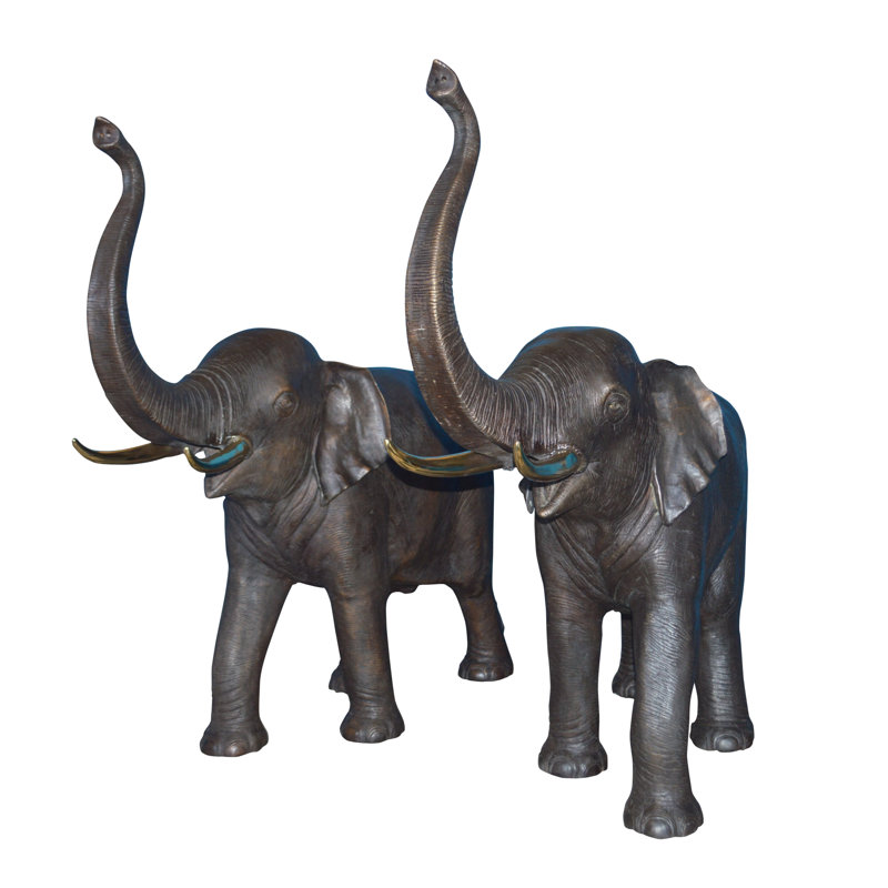 Taille de la paire de fontaines en bronze: L 55 po x l 17 po x H 53 po.