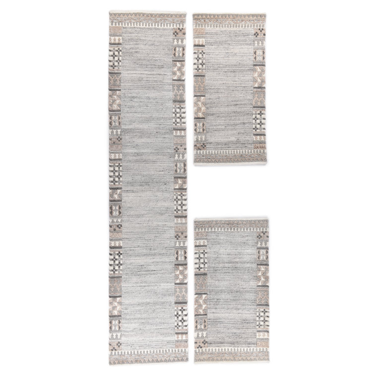 Nakarta Wool Hand Woven Area Rug