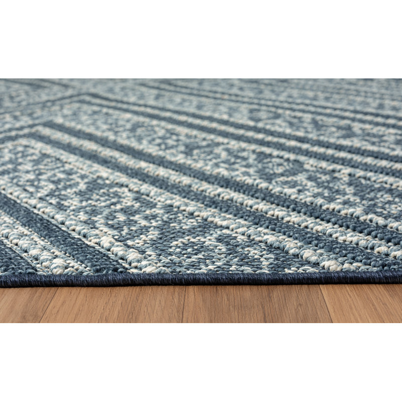 Nautica Stratford Indoor-Outdoor Machine Washable High Low Rugs, Rectangle 5'3" x 7'5"