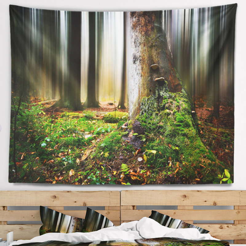 Tapisserie the landscape green forest on snowy matinée, H 50 po x l 60 po
