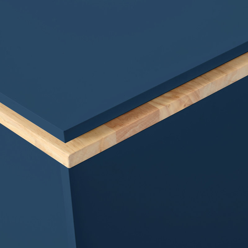 Îlot de cuisine bleu marine moderne avec table mobile, éclairage DEL et prises électriques fonctionnelles, roulettes, prise, 2 portes en verre cannelé, compartiment de rangement.