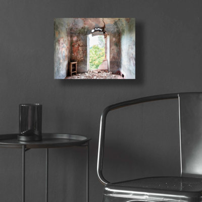 «Crack In The Wall» par Roman Robroek, art mural en verre acrylique