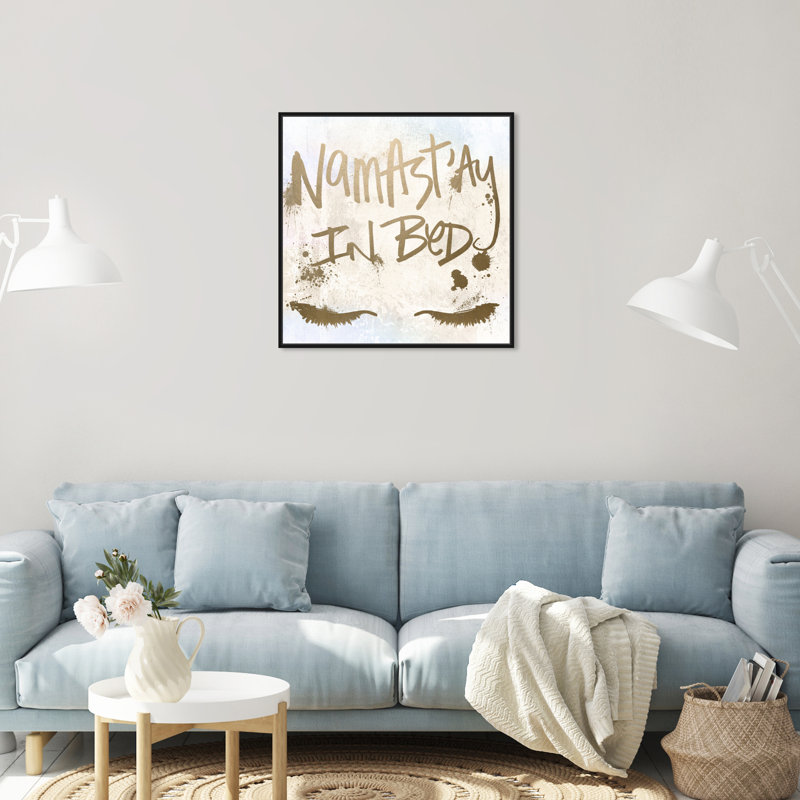 Namastay in Bed - art textuel sur toile, H 20 po x l 20 po, Toile avec cadre noir
