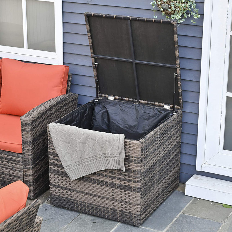 Hanley Rattan Set