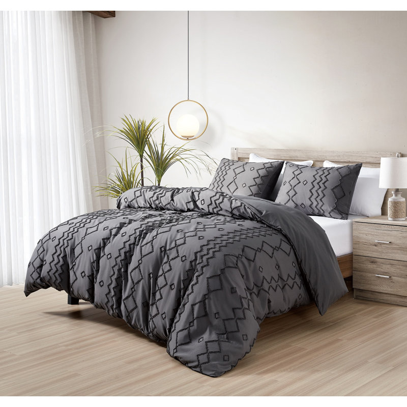 Polyester Geometric Shapes Duvet Cover, Gray, King Duvet Cover + 2 King Shams