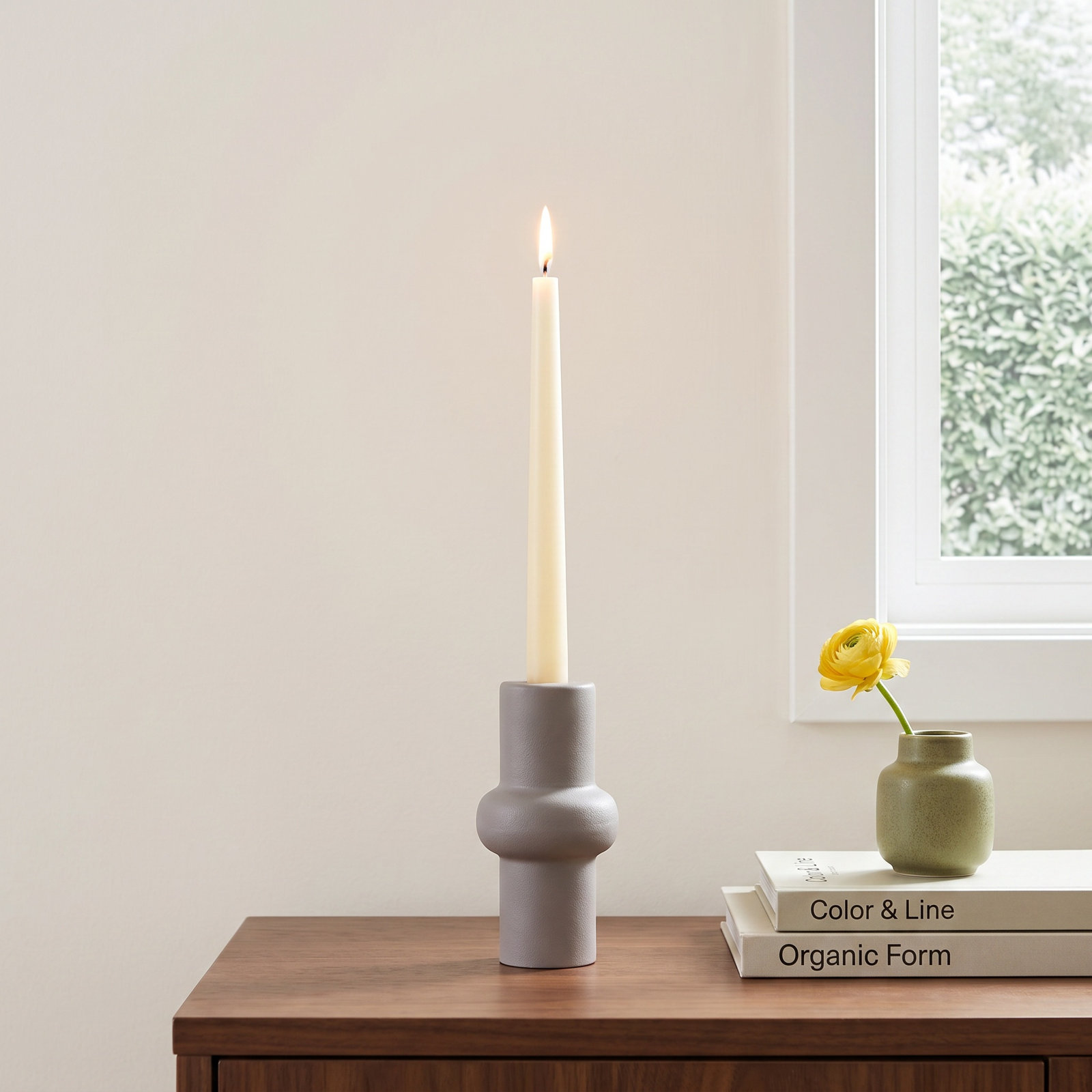 Paulding Iron Pillar Candle Holder
