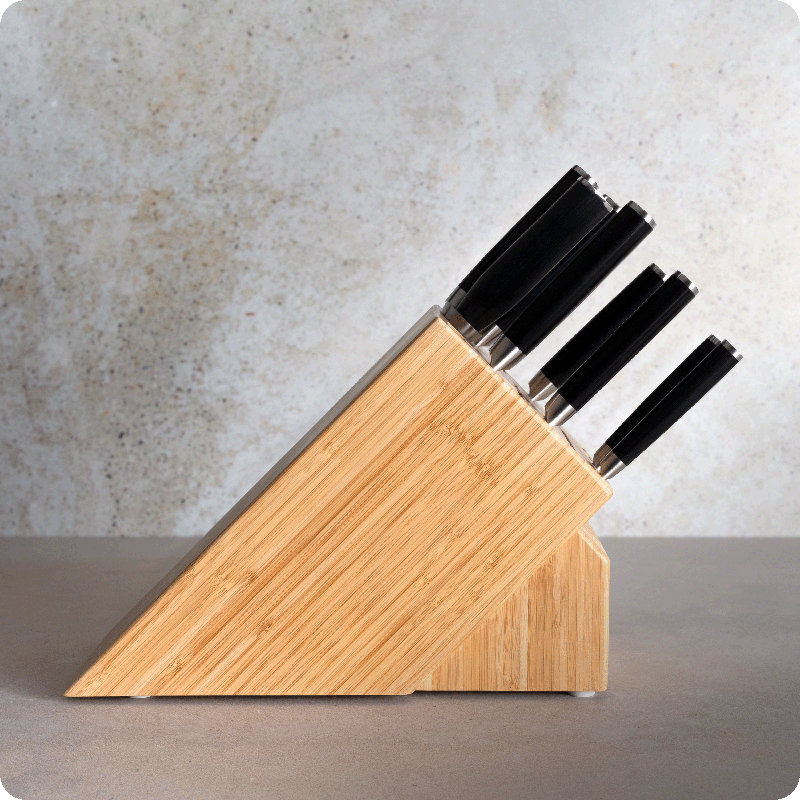 Shun Classic 9 Piece Chef’s Block Set, Includes 7 Shun Classic Knives, Honing Steel and 22-Slot Knife Block, Handcrafted Japanese Knife Set, Damascus Stainless Steel Cladding, Pakkawood Handle