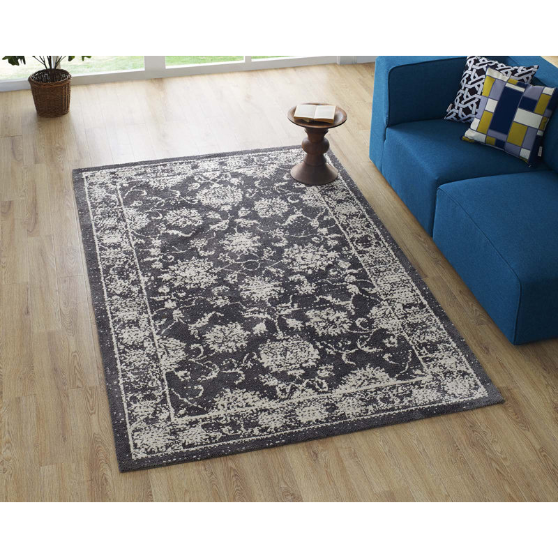 Tapis persan Kazia, Rectangle 8 pi x 10 pi