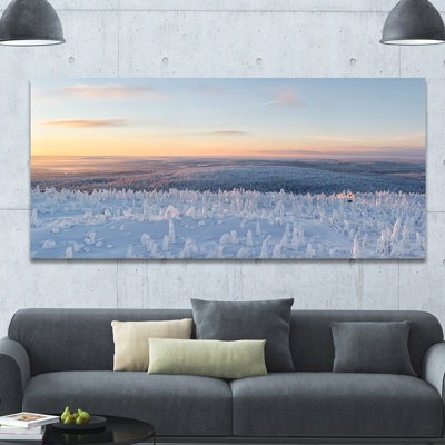«Winter Landscape in Lapland», reproduction de photo sur toile tendue