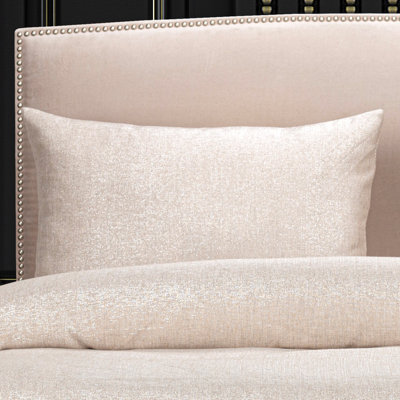 Winter Kiss Haze Bed Sham