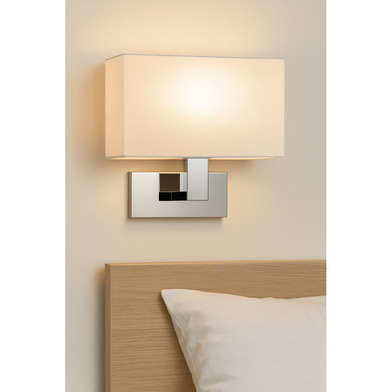 Wallchiere, Cream