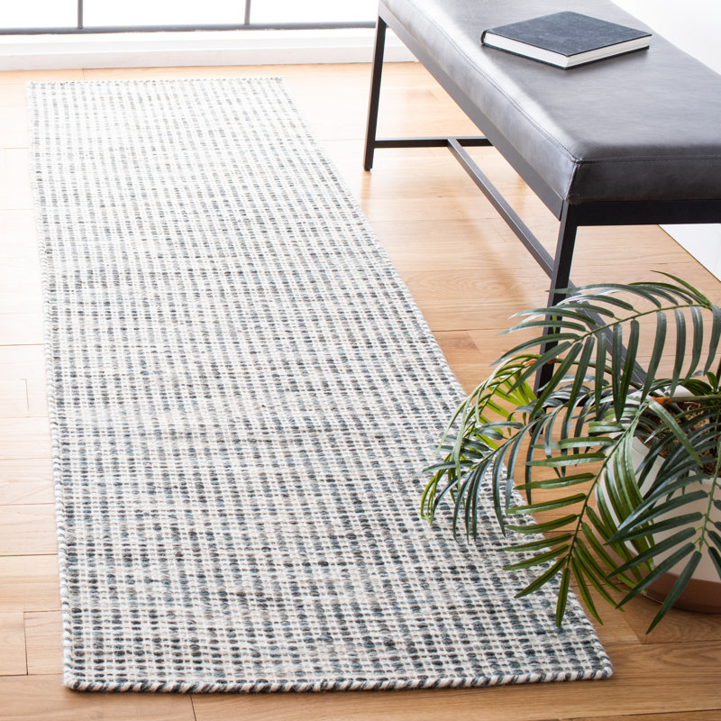 Vermont Hand Tufted Wool/Cotton Rug in Gray/Ivory, Runner 2'3" x 8'