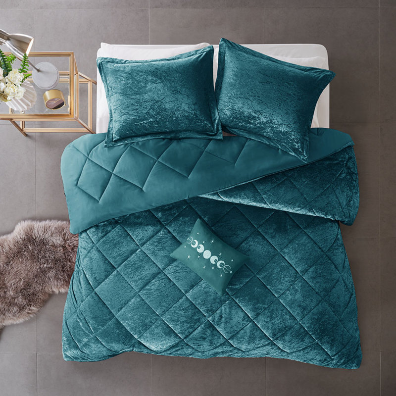 Ensemble d'édredon en velours bleu sarcelle avec motif matelassé et rembourrage hypoallergénique