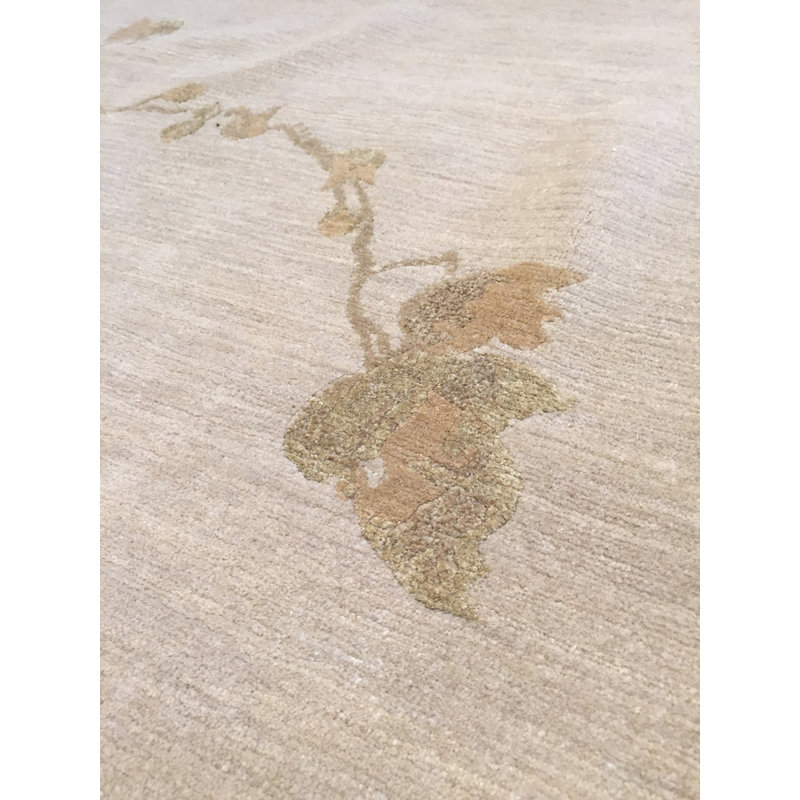 Ivy Hand-Knotted Area Rug in Fog