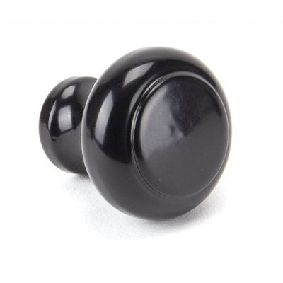 Regency 30mm Diameter Round Knob