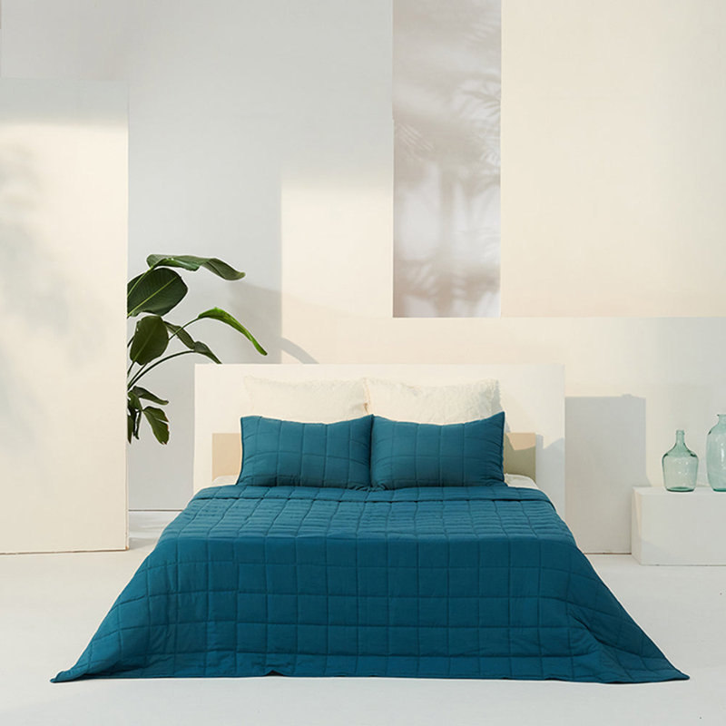 Ensemble de courtepointe en microfibre 3 pièces Mcmakin, Courtepointe grand + 2 couvre-oreillers standard, Bleu sarcelle