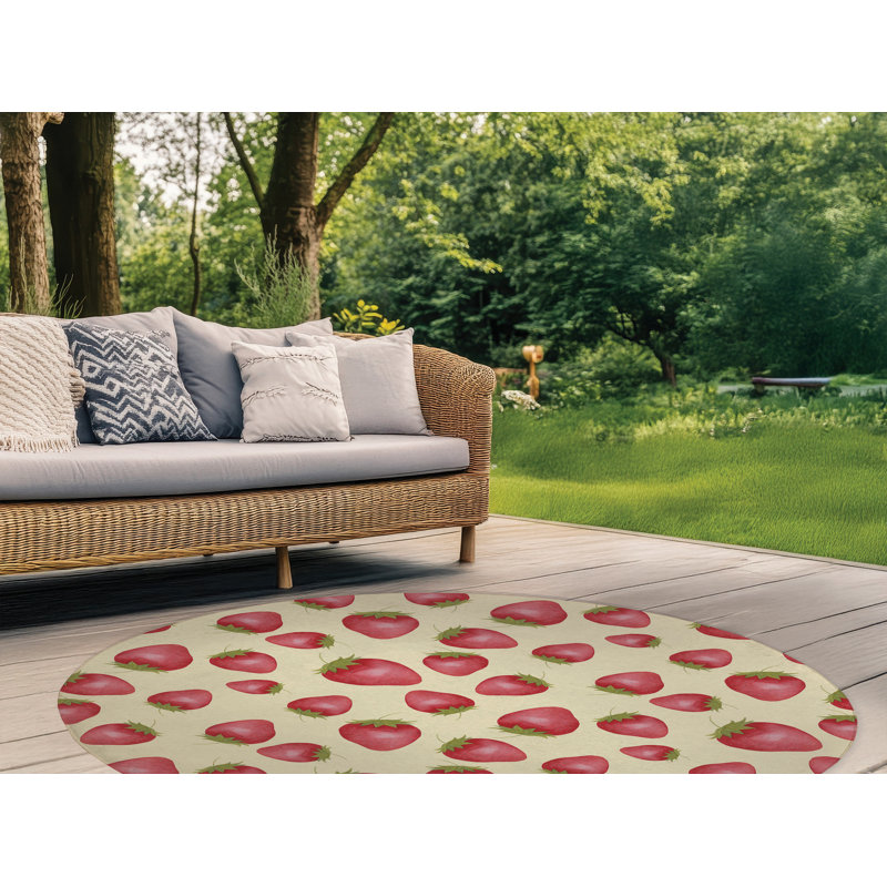 Summer Strawberries Outdoor Rug, Round 5'