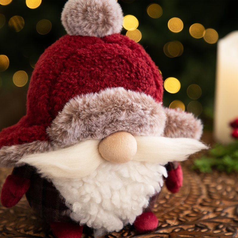 Figurine de Noël gnome en peluche avec chapeau de trappeur - 7,75 po - marron et brun