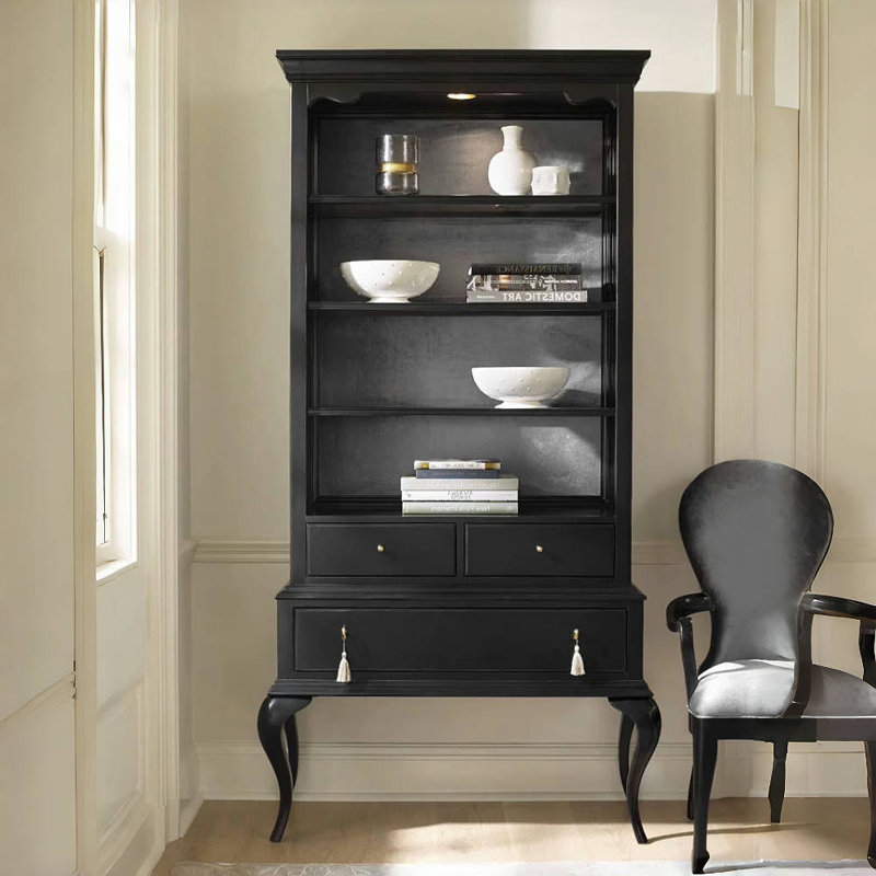 Vitrine noire simple de style français