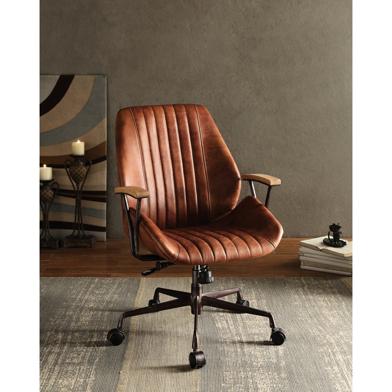 Ornement en cuir pour chaise de travail - Sophistication professionnelle, relevage, base en métal, option de bureau fixe à haut dossier confortable, siège réglable, base avec mobilité, look élégant